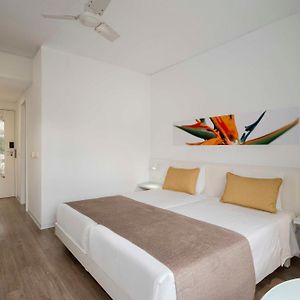 Kamer met een King Size Bed